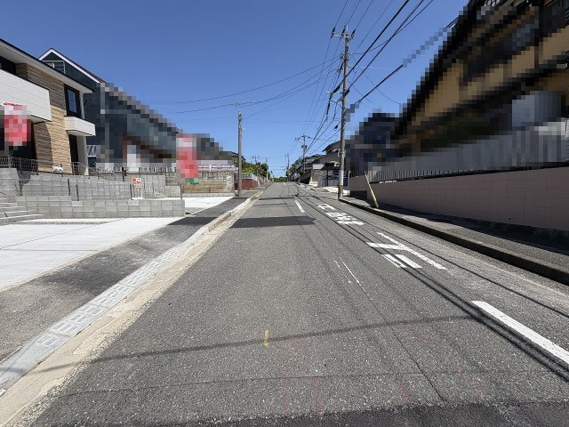 現地写真。前面道路です。