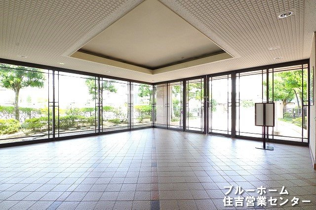 清掃の行き届いた素敵なロビーですね♪