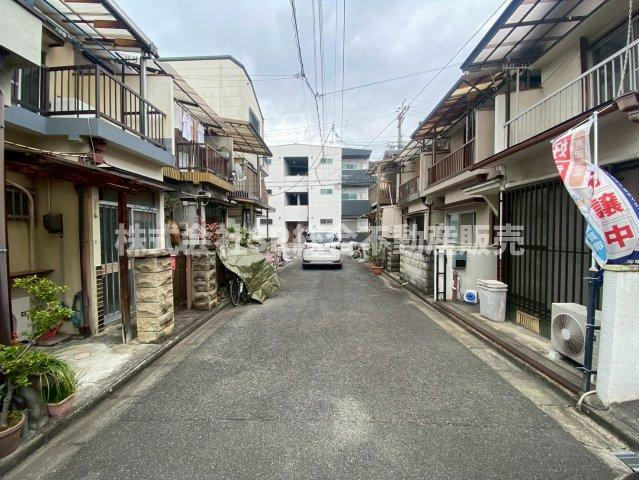 前面道路を含む現地写真