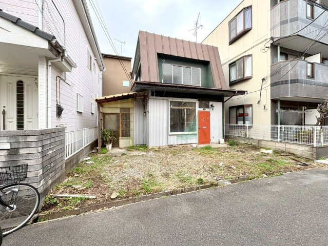 南東道路に面し陽当り良好！敷地約27坪・自由設計で夢のマイホームはいかがでしょうか！建築条件なし・お好きなハウスメーカーで建築可能です！