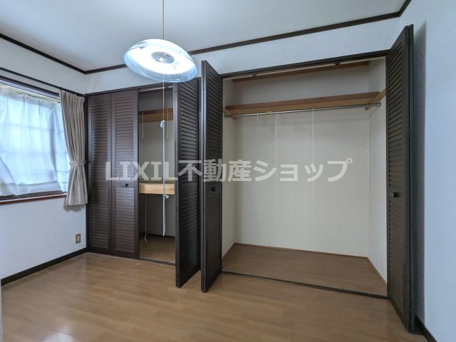 用途に合わせて使い分け可能な収納です