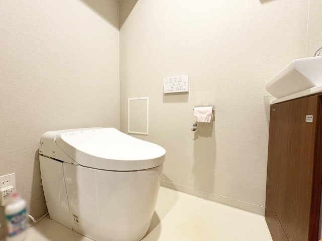 毎日使うものだからこそ快適に！温水洗浄便座付トイレ