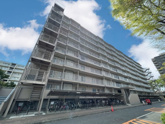 ペット飼育可(1住戸2匹まで)♪小・中学校10分圏内の安心の教育施設♪
