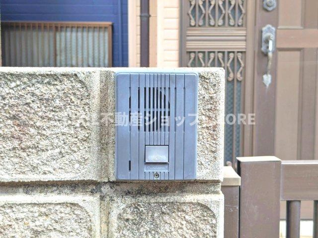 学校から帰ったお子様のお留守番にも安心なセキュリティ設備ですね。