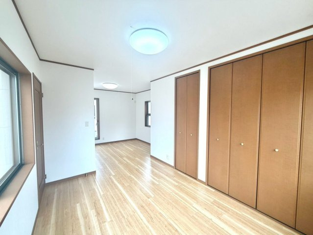 全居室収納付きで、お部屋がすっきり片付きます。