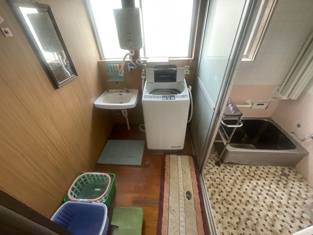 使い勝手のいい水周り空間です。