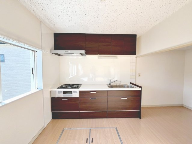 キッチンでお料理をお楽しみください