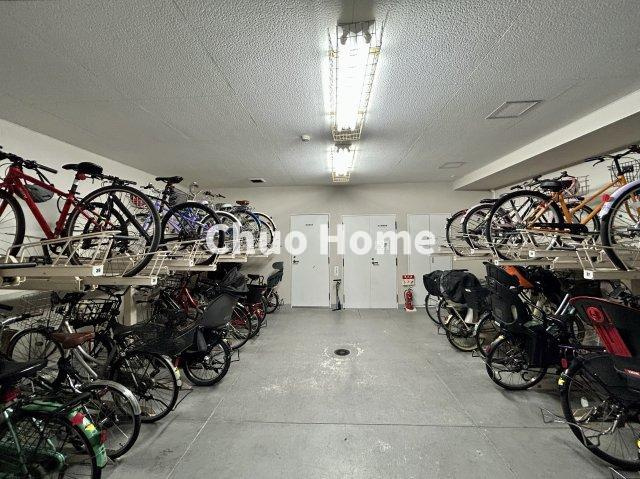 【自転車置き場】最新の空き状況や費用などの詳細は担当スタッフまでお問い合わせください。