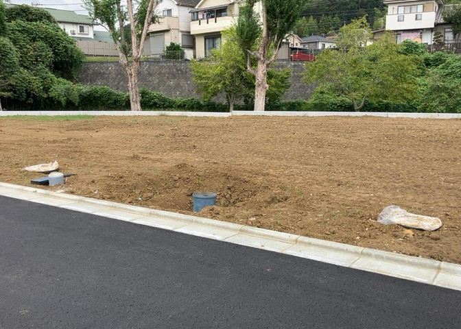 土地探しをしていると都市計画区域という言葉を目にすると思います。法律によって、都道府県知事や国土交通大臣が指定するエリアのことを指しており、都市計画区域は市街化区域と市街化調整区域に分けられています。