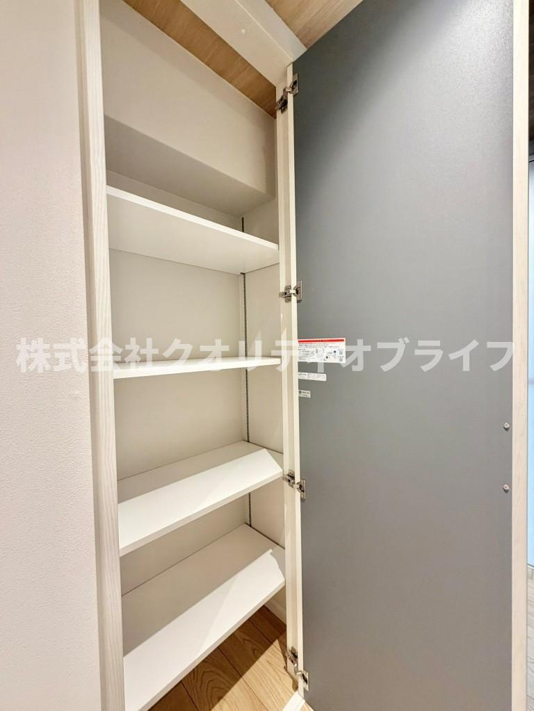 各居室に標準装備された使い勝手の良いクローゼット。