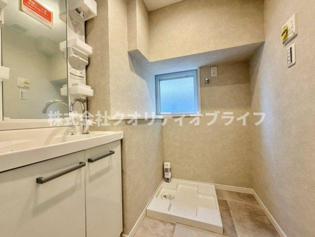室内洗濯機置き場がございます