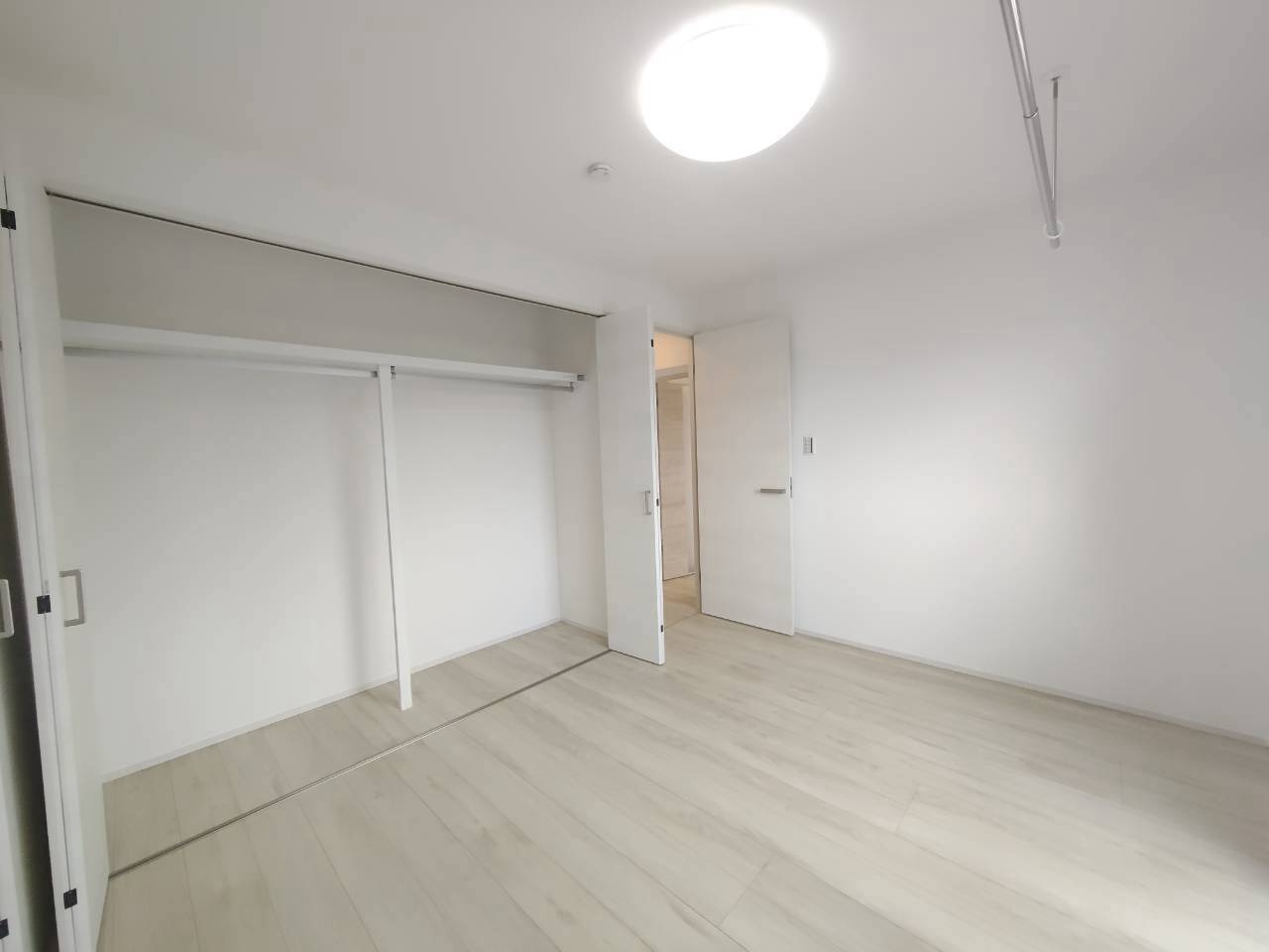 洋室約6.5帖クローゼット