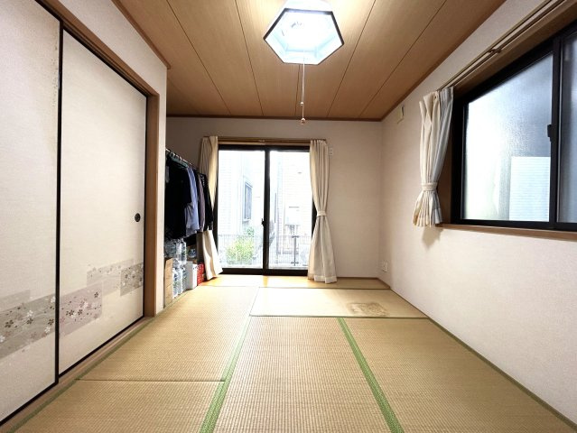 ちょっとしたくつろぎスペースにいかがでしょうか。