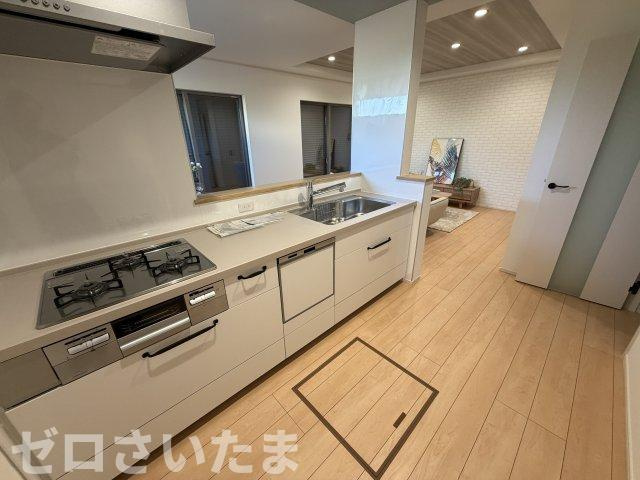 撮影日　2025年10月23日　15:15　晴れ