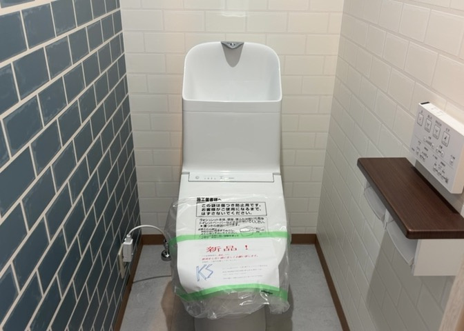 トイレは大きさや形、機能、抗菌性などが異なる多種多彩なタイプが各メーカーから出ています。それぞれに良さがあるため、事前にどういったタイプのトイレがいいのかをご家庭内で決めて、内見に行くといいでしょう。