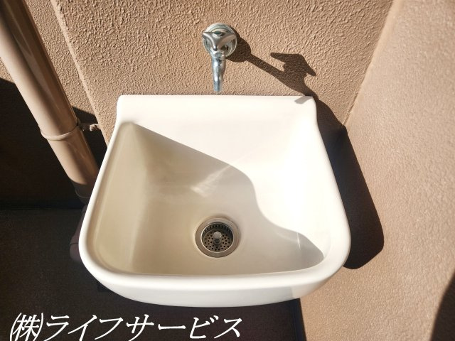 バルコニーにスロップシンクあり