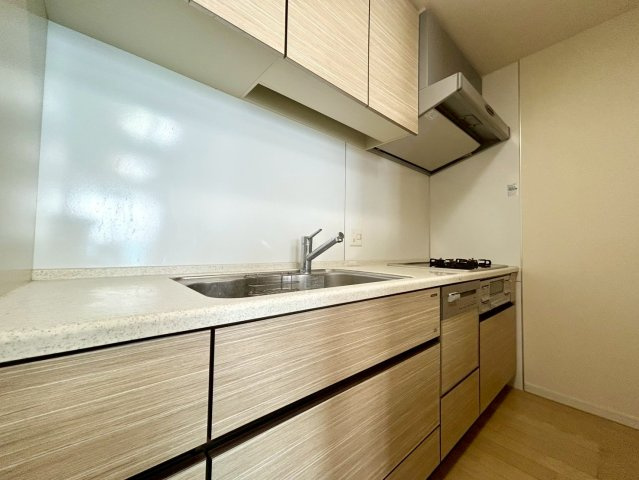 【キッチン】女性に嬉しいL字キッチン☆ディスポーザー、食洗器付で家事効率がアップします◎