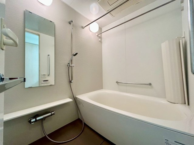 【浴室】追い炊き機能完備で快適にお過ごしいただけます☆