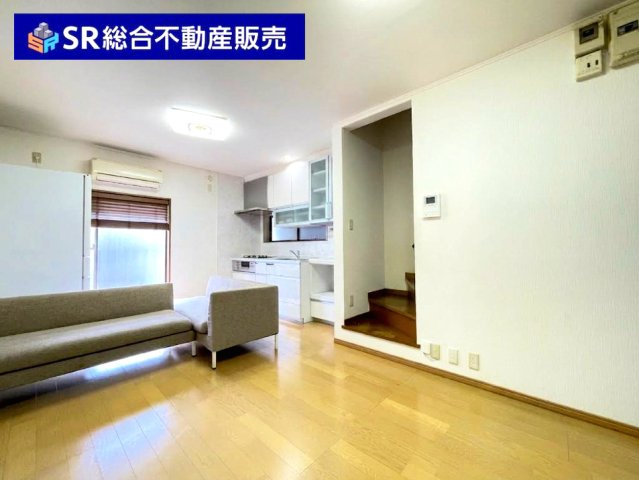 当日予約も大歓迎です！雨の日やお子様連れのお客様の送迎も可能ですのでお気になさらずお問合せ下さい。お仕事終わりのお時間にも柔軟に対応致しますのでお気軽にお申し付け下さいませ。（AIで残置物除去済）