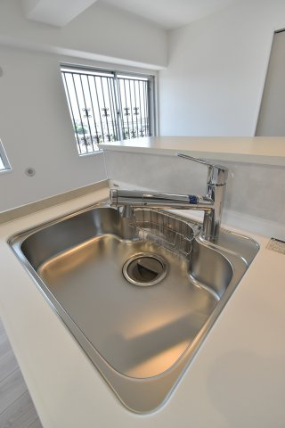 浄水器一体型水栓です♪