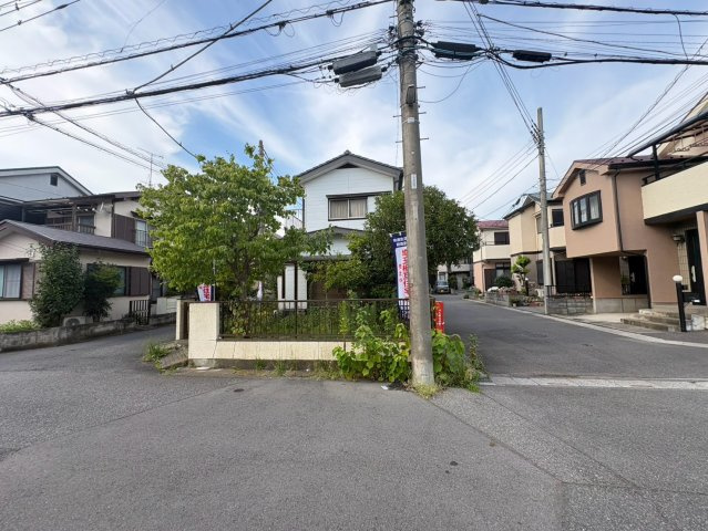 当社施工作品例　建築士による無料の間取り作成も承ります。　当社施工現場、ショールームもあり。お気軽にお問い合わせください。