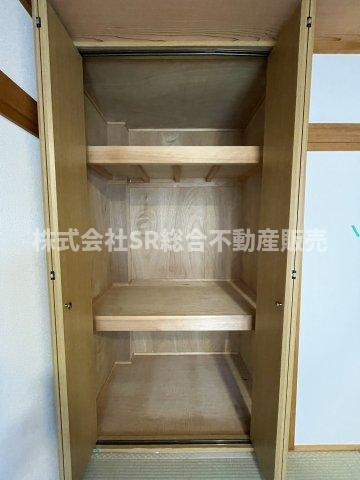 奥行きのある収納です！