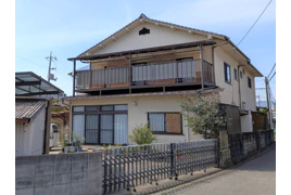 新市町戸手　土地建物の外観