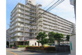 ユアサハイム新高の外観