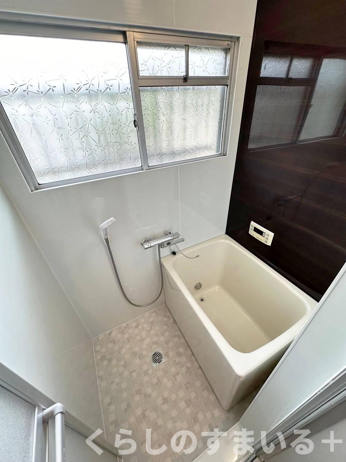 日々の疲れを癒すお風呂付です