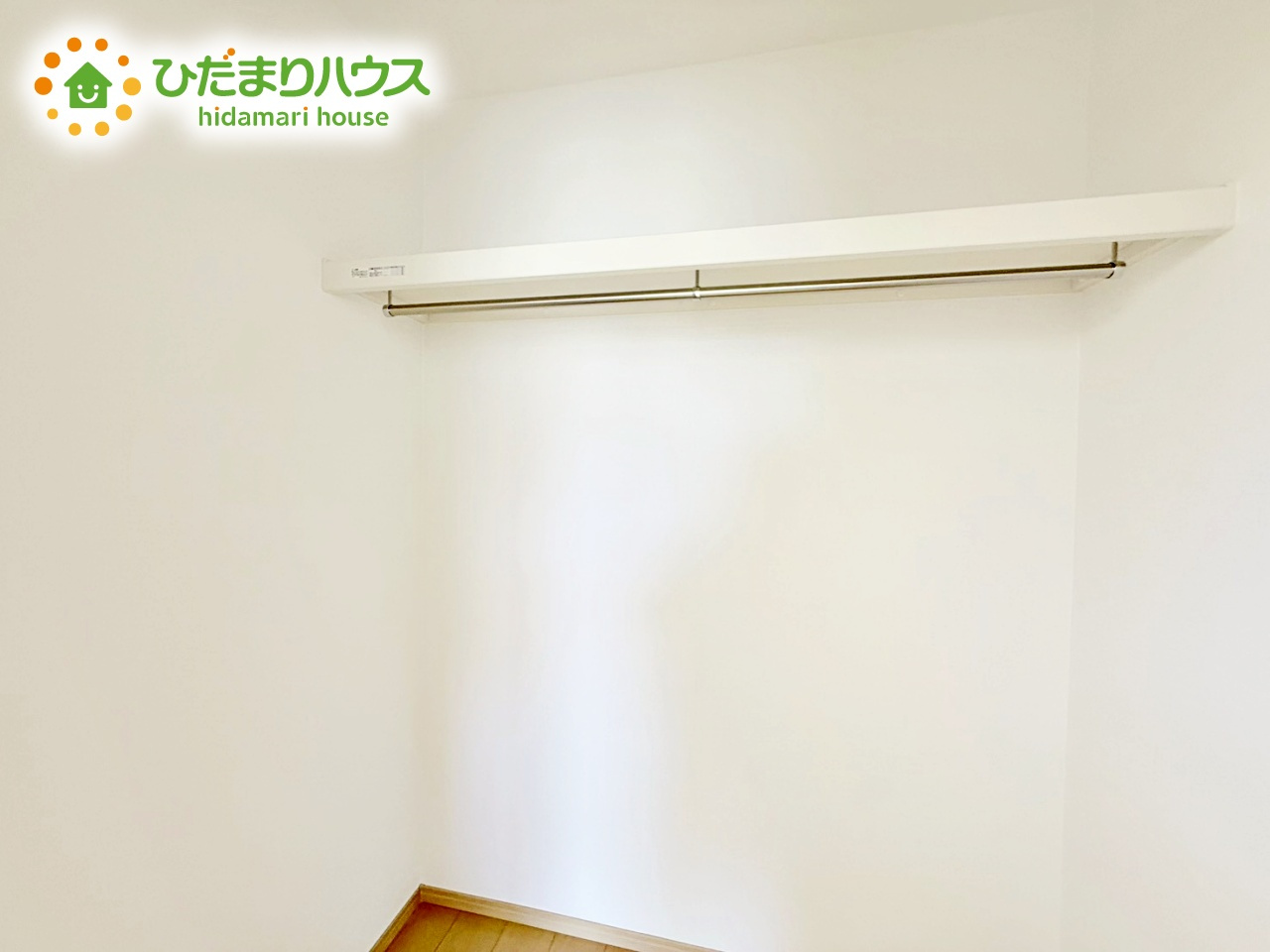 ご家族暮らしになると増える荷物もらくらく収納！大型ウォークインクローゼット完備♪