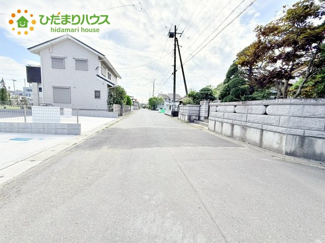 車通りも少ないので運転が苦手な方でも安心して駐車できます