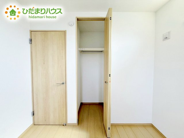 クローゼットタイプの収納は荷物がどこにあるかすぐに見つかります！