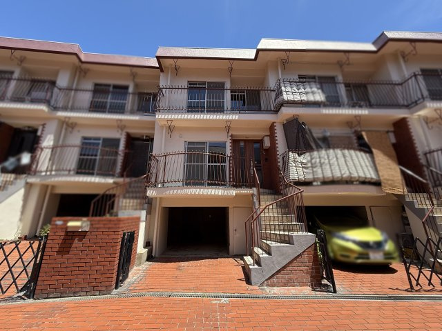 外観：328000523854