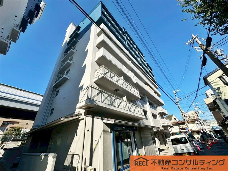 外観：328000621016