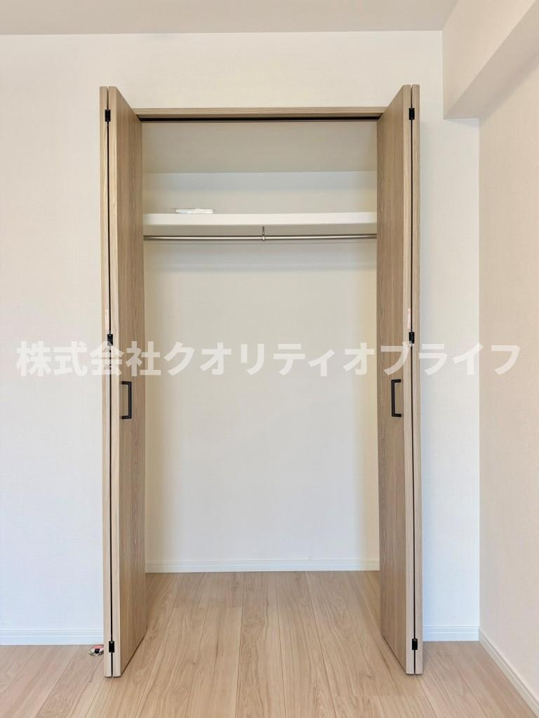 5.5帖洋室の収納スペースです