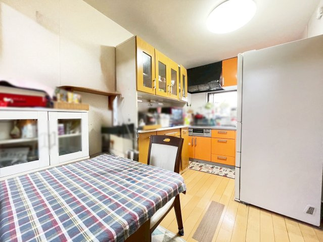 ※物件写真は一部、AIによる画像処理を行っており家具や備品が削除されております。現況とは異なることをご承知ください。