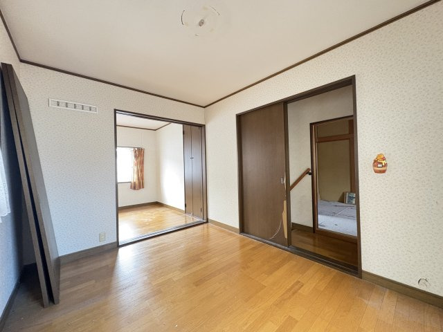 2階洋室6帖　