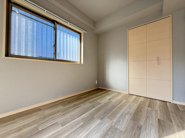 二面採光で明るく風通しも良好です。　