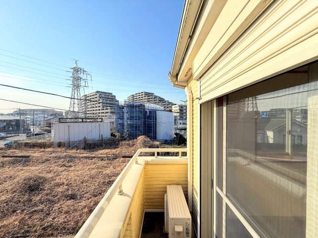 ［施工前］◆日当たり良好なバルコニー！毎日のお洗濯にも嬉しいですね！　