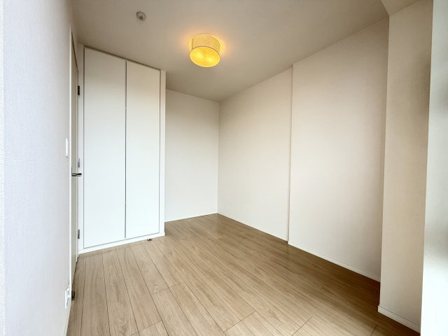 約5.0畳の洋室です。全部屋の室内に柱がなく無駄なく面積を有効活用できます。