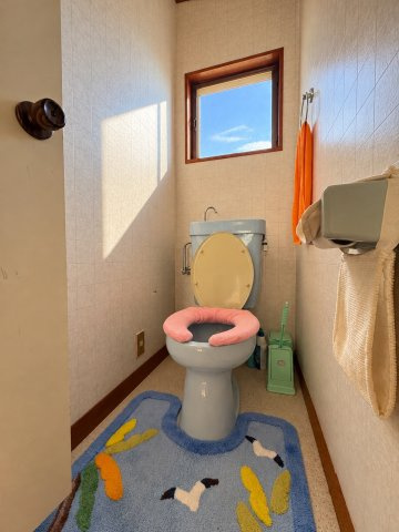 シンプルで使いやすいトイレです