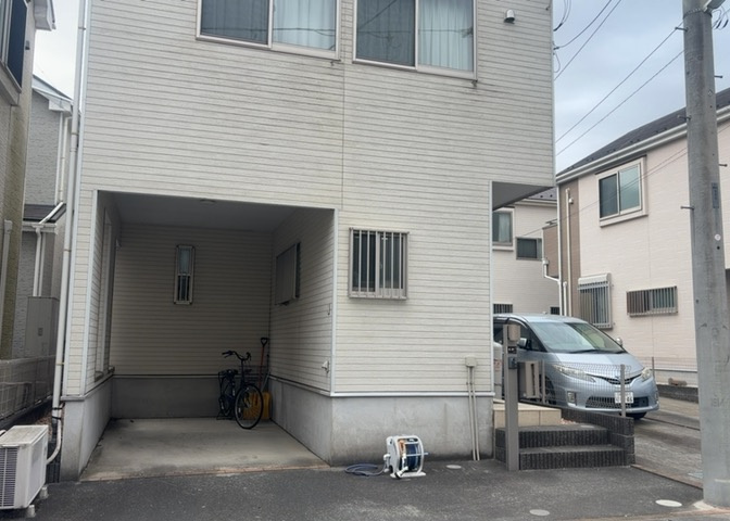 眺望を気にして物件を探す場合、前面に建物が建っていないか現地で確認しましょう！前面に建物があると景色はもちろん、日当たりや風通しにも影響が出てきます。住んだ時のことを想像しながら現地見学をしましょう。