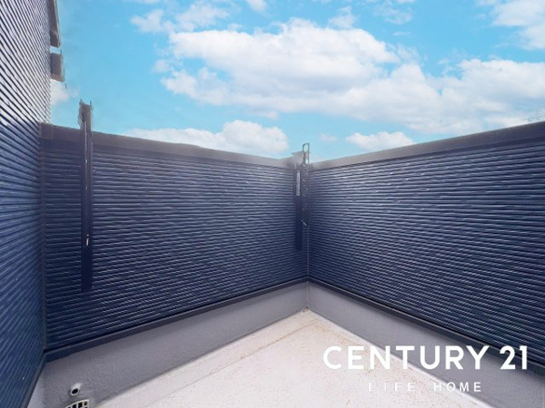 【東急東横線「元住吉」中古戸建のバルコニー】