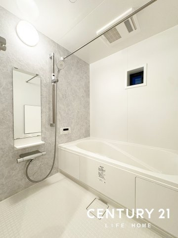 【東急東横線「元住吉」中古戸建の浴室】