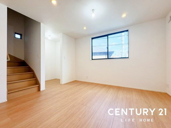 【東急東横線「元住吉」中古戸建の居間】