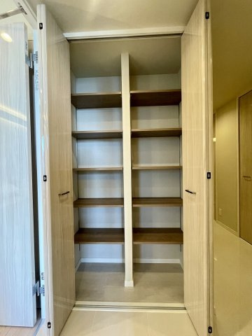 廊下収納