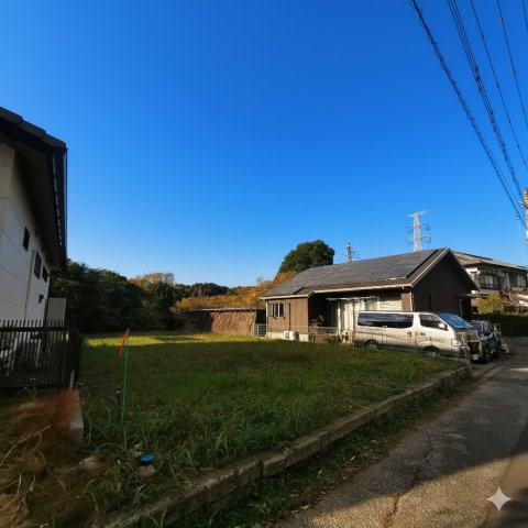 建築条件なしだから、ハウスメーカーも間取りもすべて自由。家族のライフスタイルに合った“理想の住まい”を一からつくれます