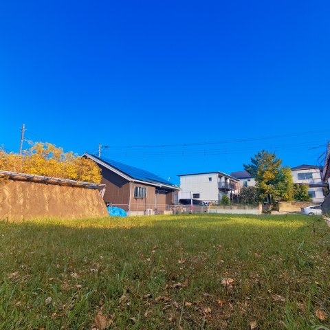 注文住宅の第一歩にぴったり。建築条件なしの土地だから、工務店もハウスメーカーも選べて、理想に近いマイホームが叶います