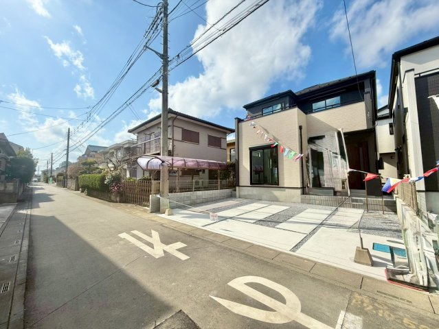 3号棟　全居室に収納がある3LDK・WIC・パントリー！キッチン・洗面・浴室がまとまった水回り動線で、家事の移動もスムーズです！駐車スペース2台可(車種による)！