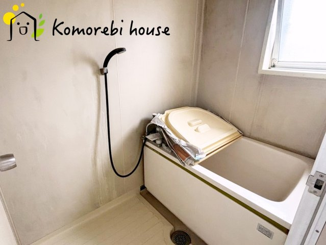 ゆったり過ごせるお風呂です